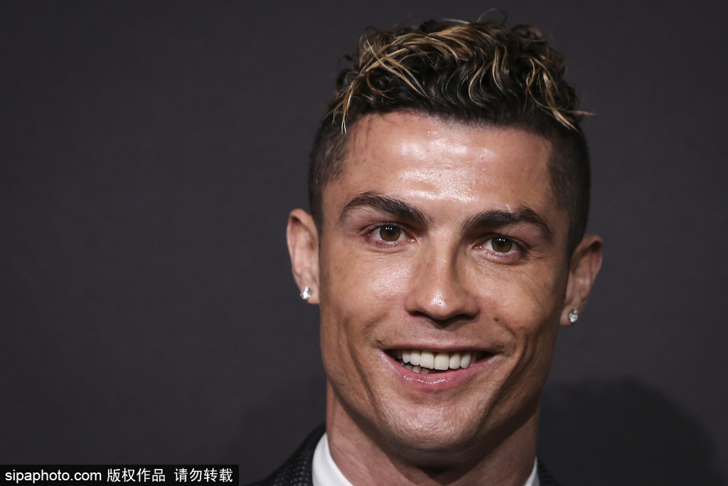 《荒野迷城》今日全平台上线！末日之下重建希望家园