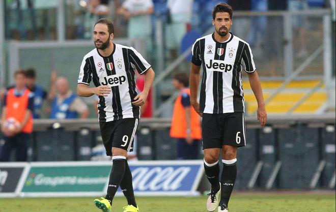 揭秘逃生游戏中的花式艾草桃子灯：玩家必备知识