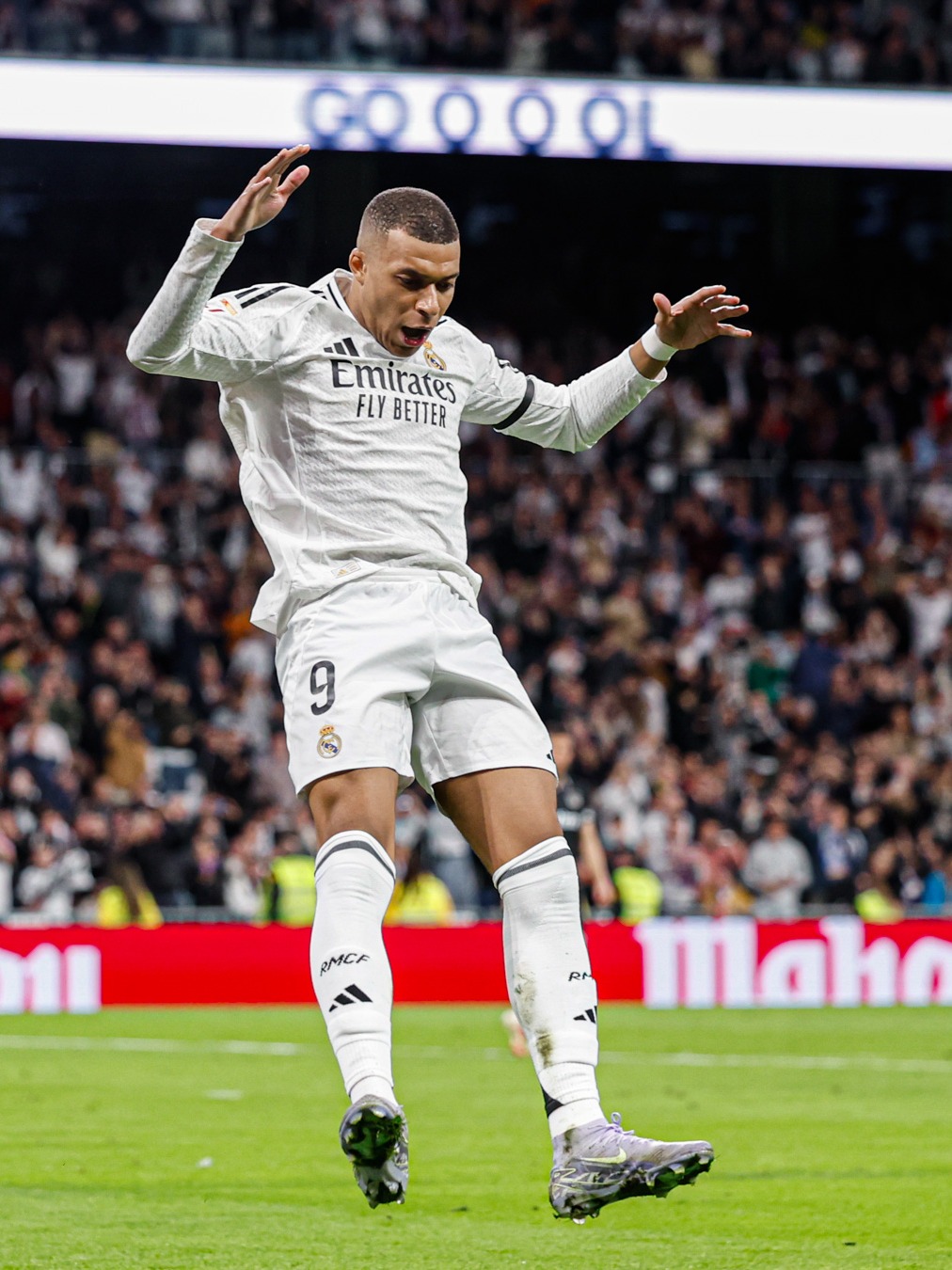 官宣！范尼上演帽子戏法 再次出任荷兰国家队助教